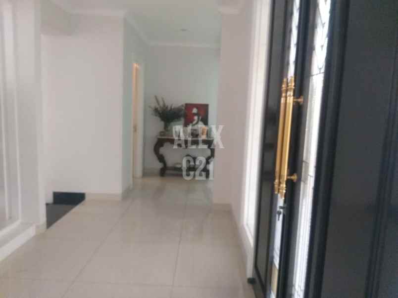 dijual rumah kemang bukit arco jakarta selatan