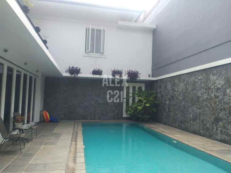 dijual rumah kemang bukit arco jakarta selatan