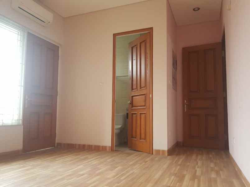 dijual rumah kepu kemayoran