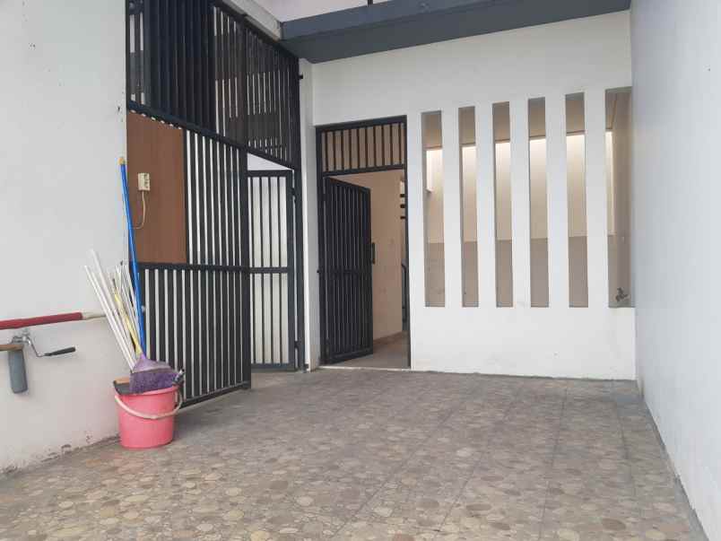 dijual rumah kepu kemayoran