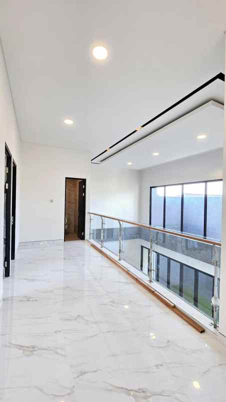 dijual rumah kertajaya indah