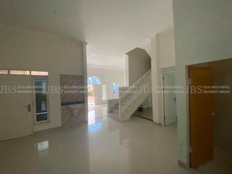 dijual rumah komplek citra garden