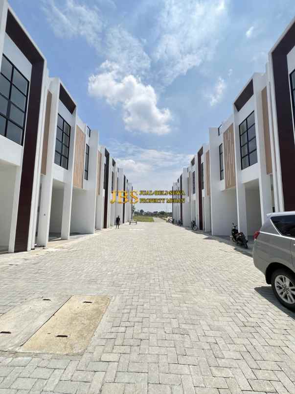 dijual rumah komplek green park type