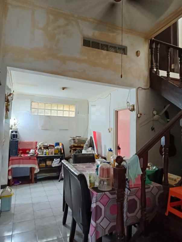 dijual rumah komplek panghegar permai