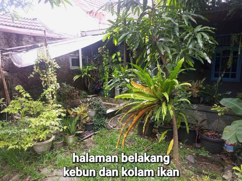 dijual rumah komplek perumahan pondok