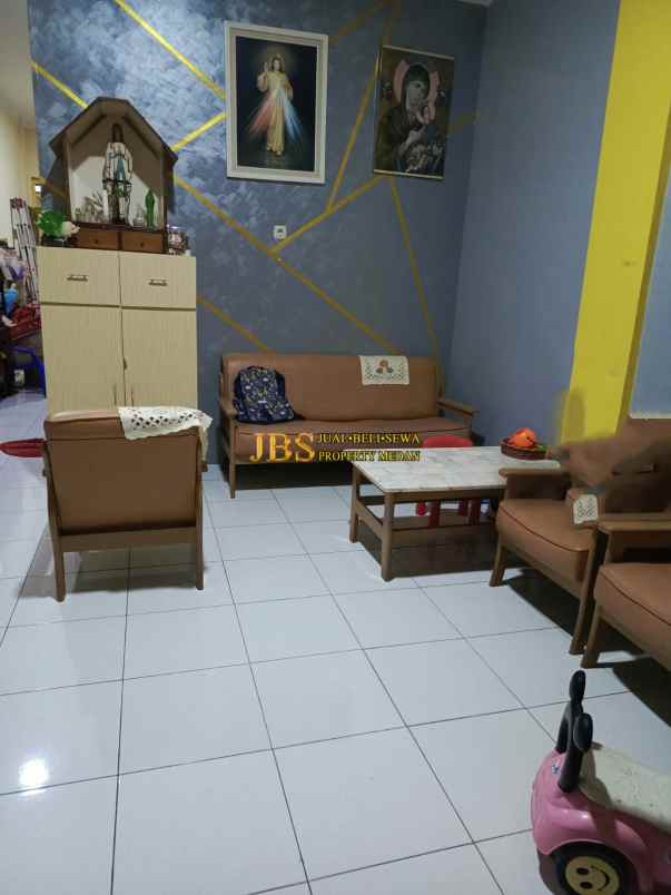 dijual rumah komplek suluh town garden