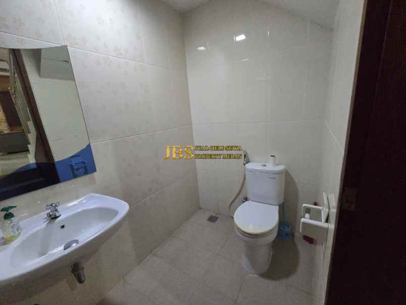 dijual rumah komplek villa panbil jalan