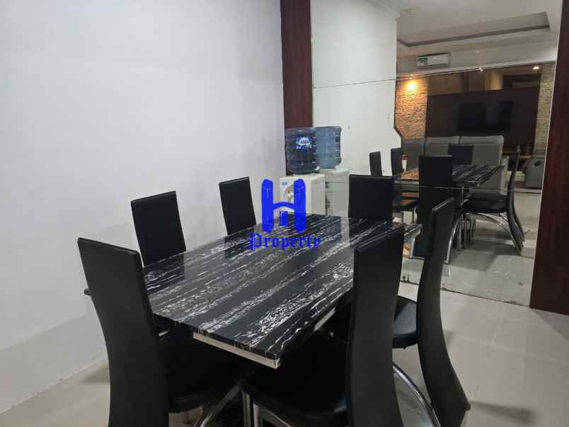 dijual rumah komplek villa panbil jalan