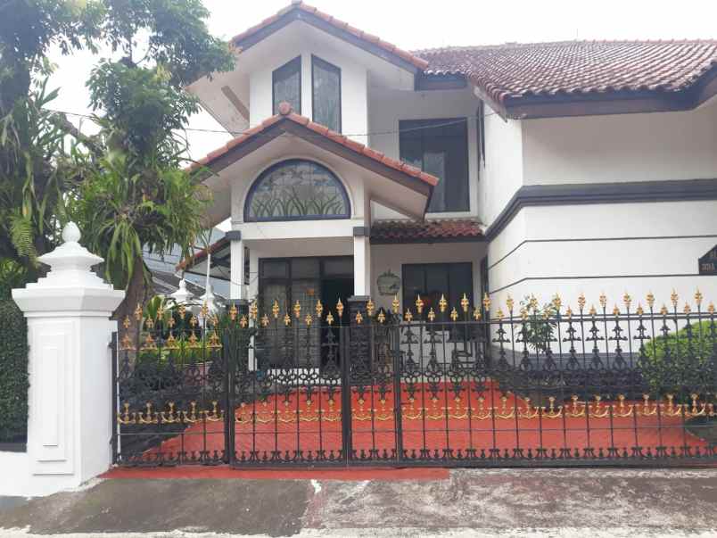 dijual rumah kopo permai iii