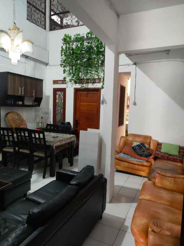 dijual rumah kost aktif di gba 2 ciganitri bandung