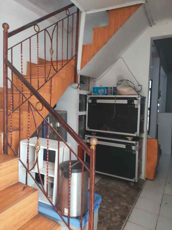dijual rumah kost aktif di gba 2 ciganitri bandung