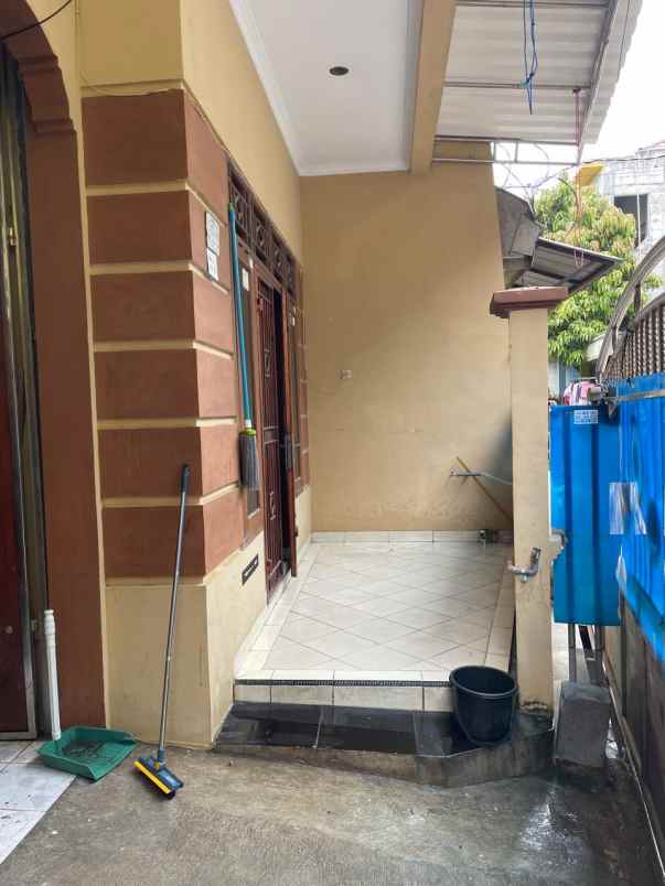 dijual rumah kp gaga semenan