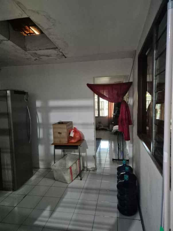 dijual rumah kupang indah