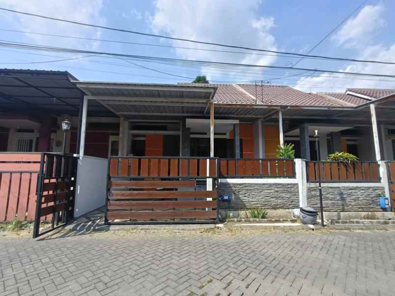 dijual rumah lokasi pandanwangi sulfat kota malang