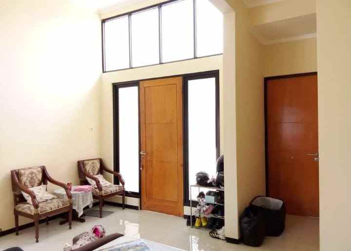 dijual rumah lowokwaru