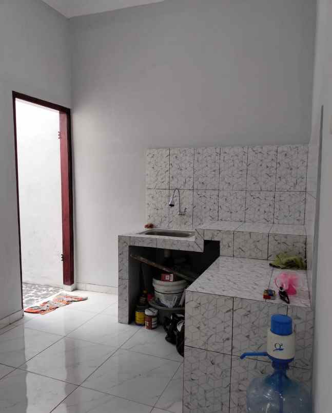 dijual rumah lpmp