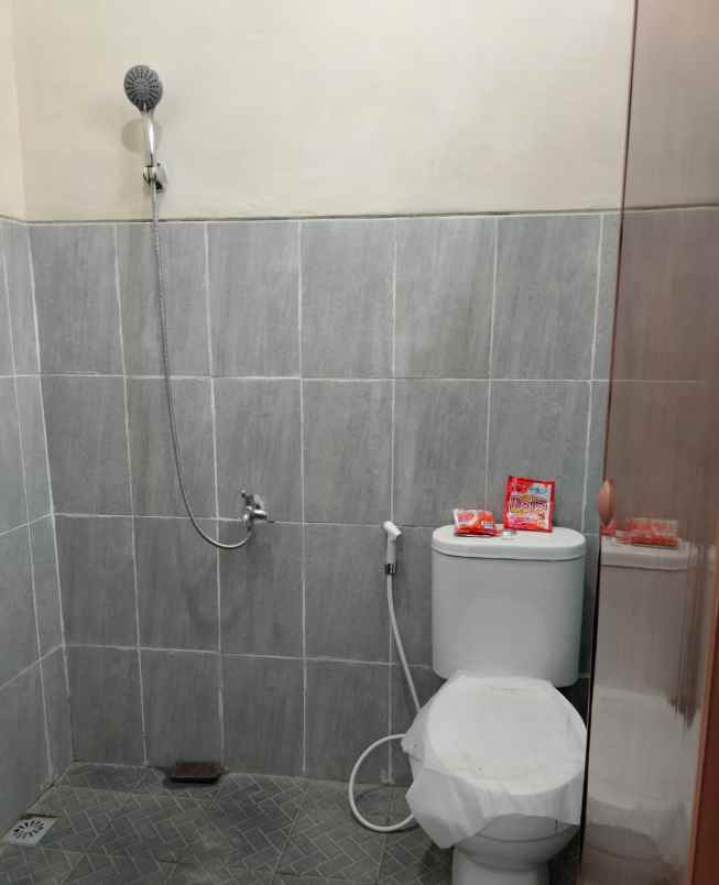 dijual rumah lpmp