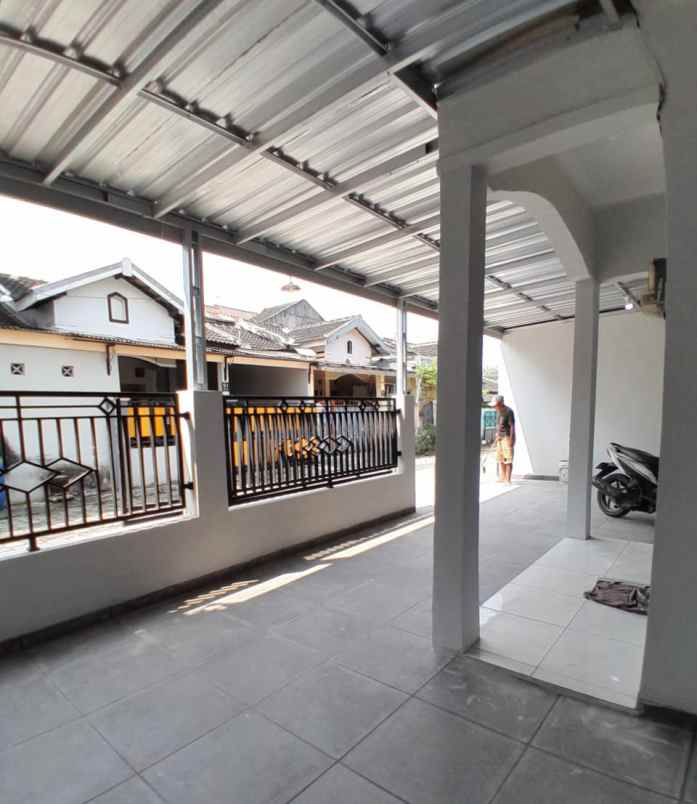 dijual rumah lpmp