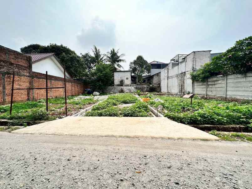 dijual rumah lubang buaya