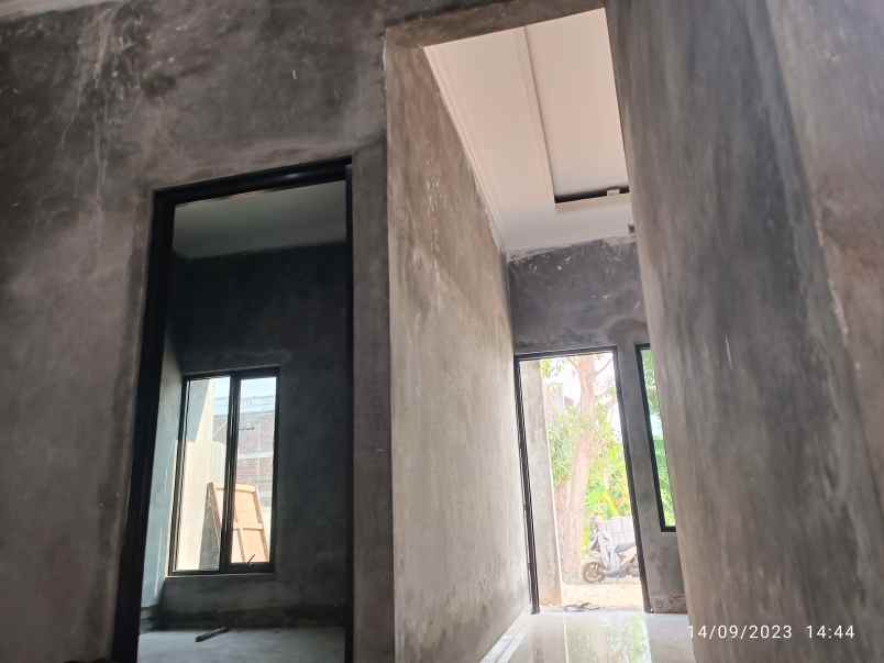 dijual rumah majapahit