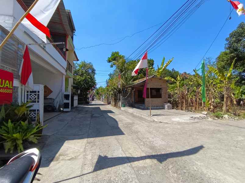 dijual rumah malangrejo