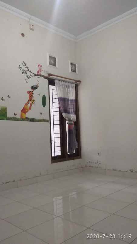 dijual rumah malangrejo