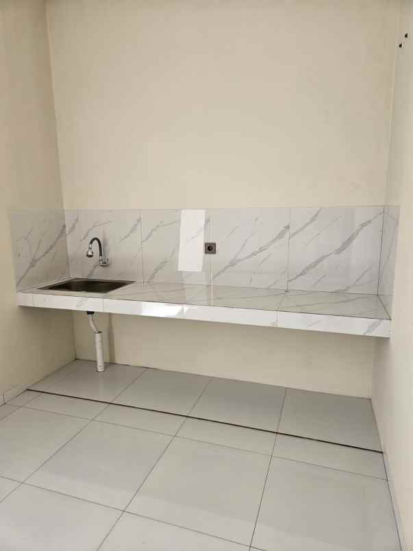 dijual rumah margahayu