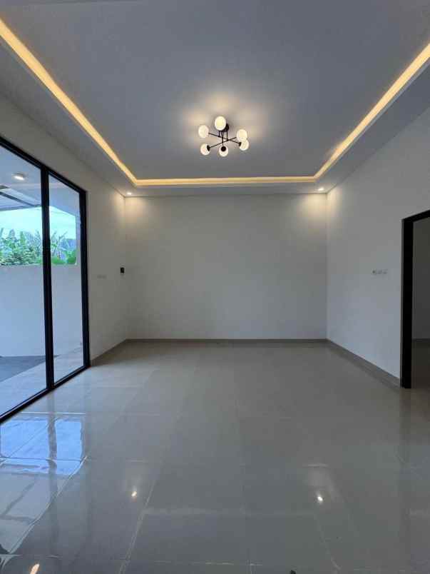 dijual rumah margoluwih