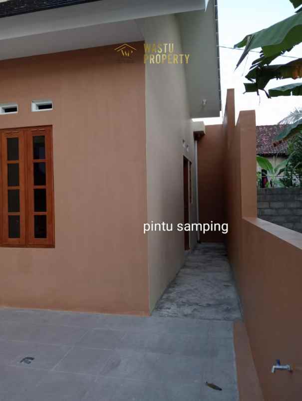 dijual rumah margomulyo seyegan sleman