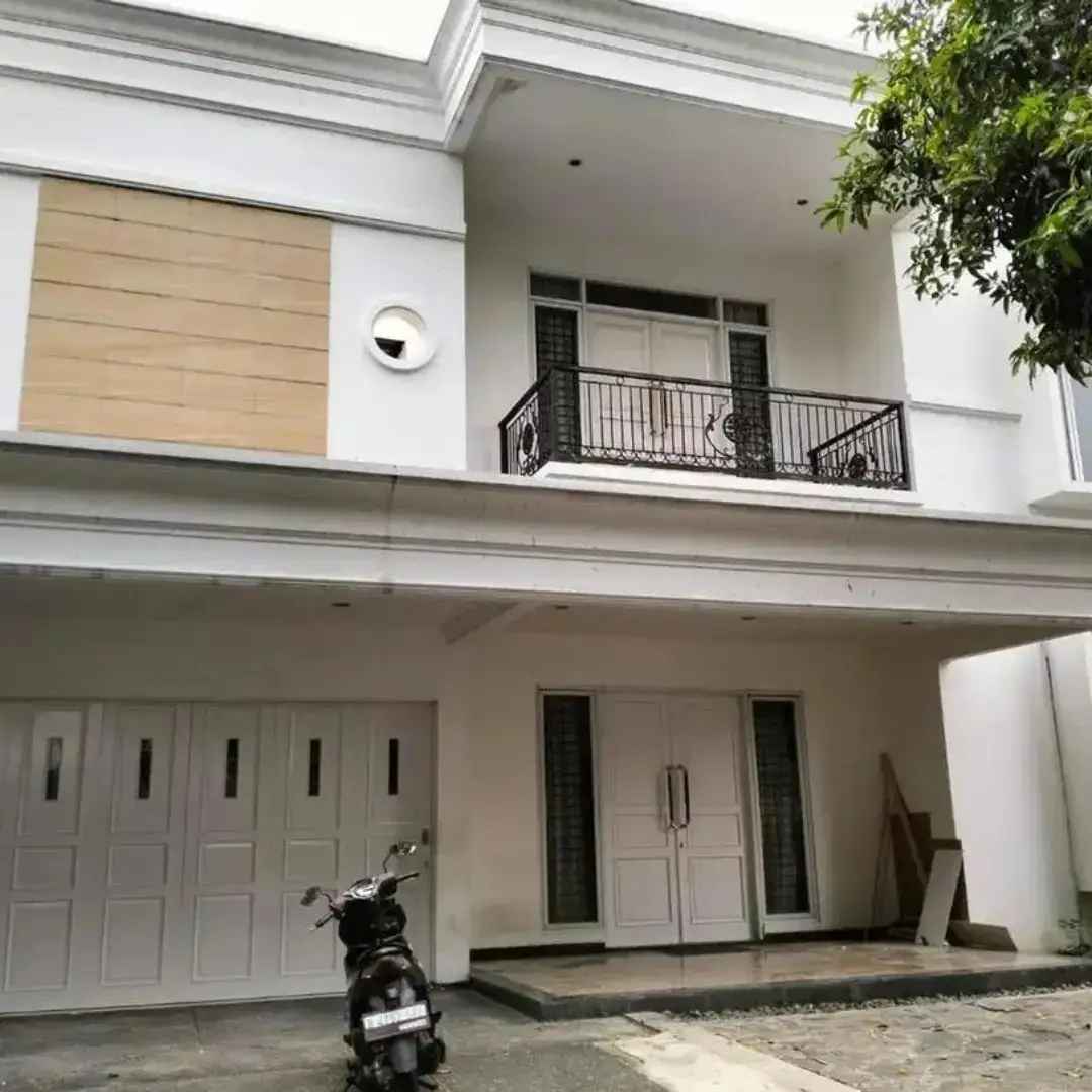 dijual rumah mewah di cilandak dekat cipete jaksel