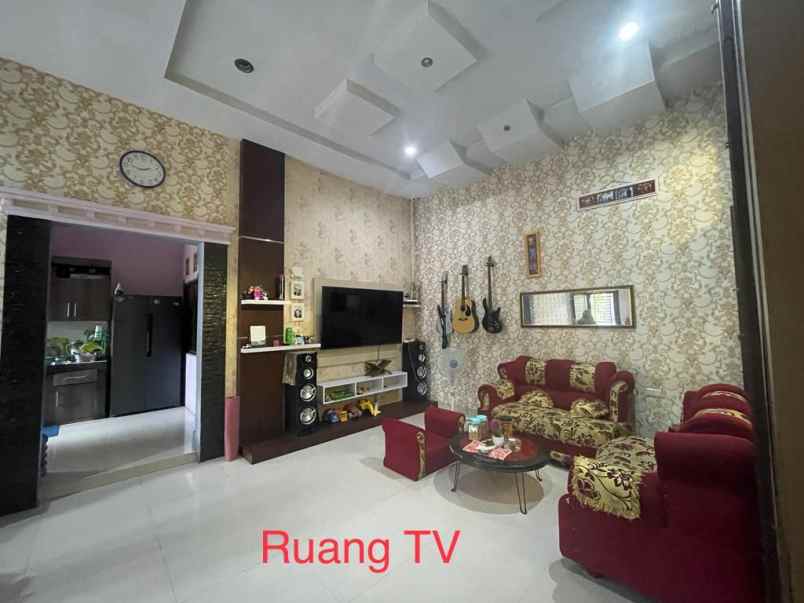 dijual rumah mewah di medan helvetia