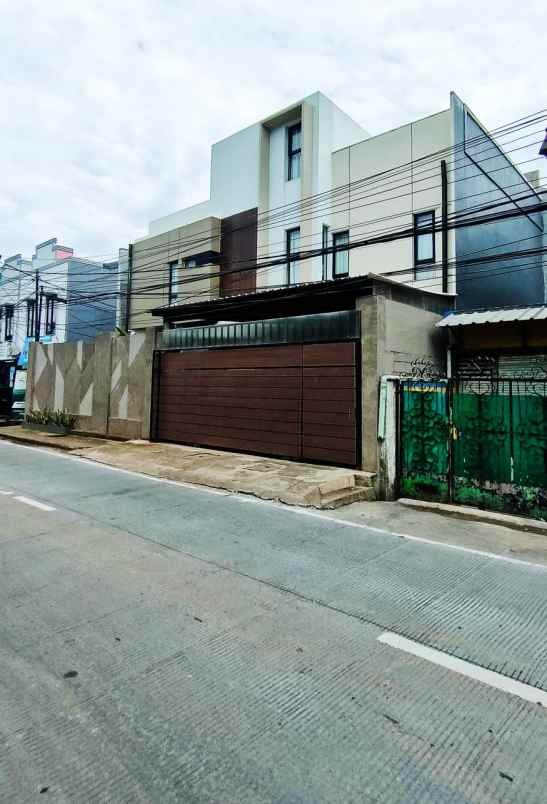 dijual rumah mewah di pondok indah jakarta timur