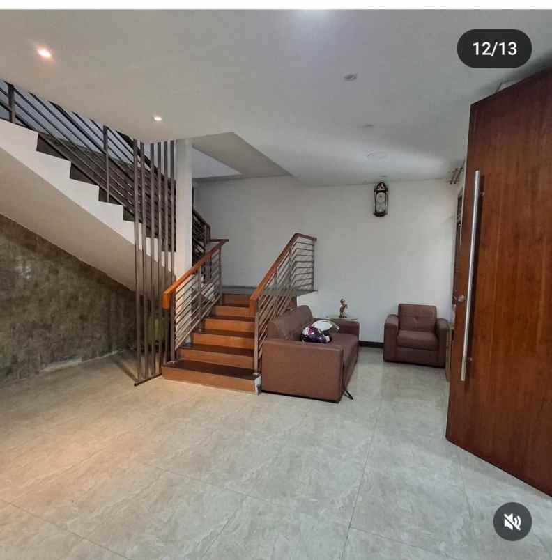 dijual rumah mewah lux di cikutra baru pahlawan