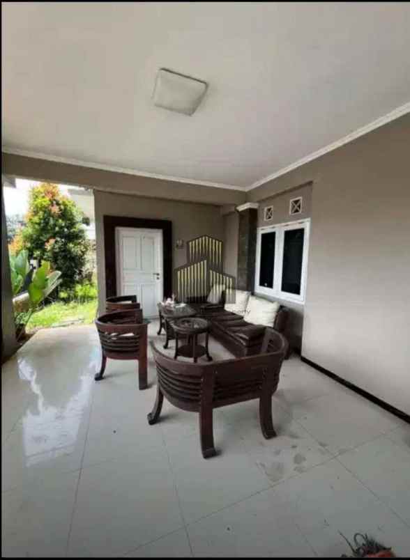 dijual rumah mulawarman
