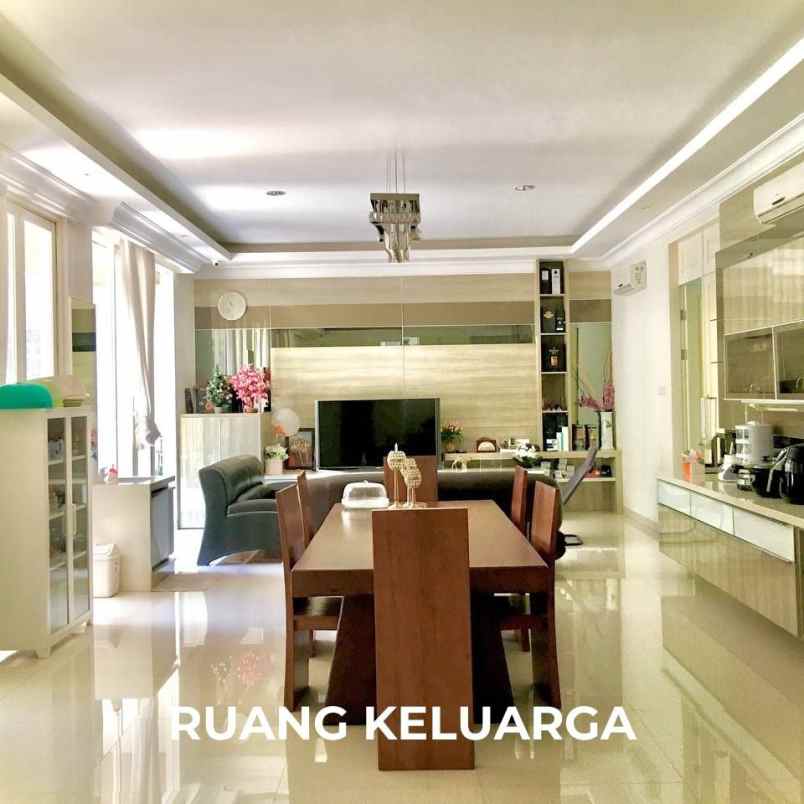 dijual rumah mulyorejo