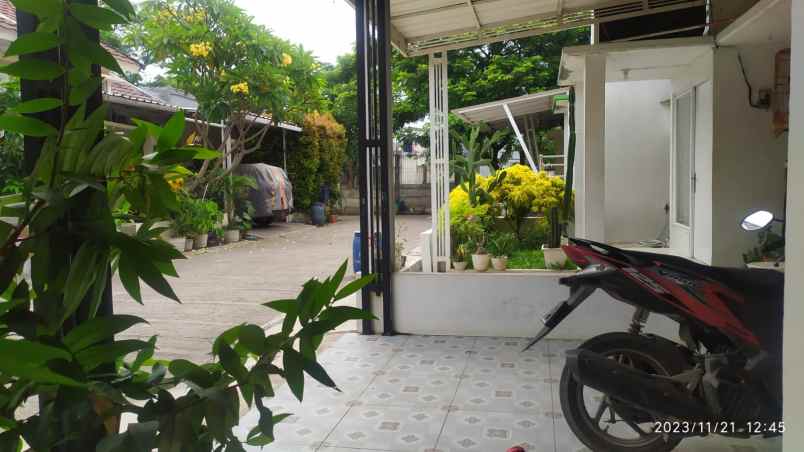 dijual rumah mustika park place