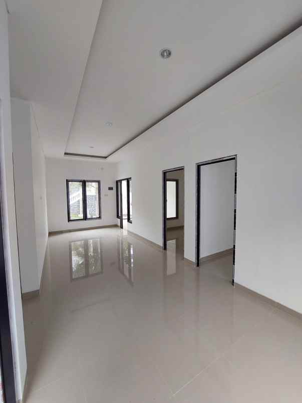 dijual rumah ngaliyan