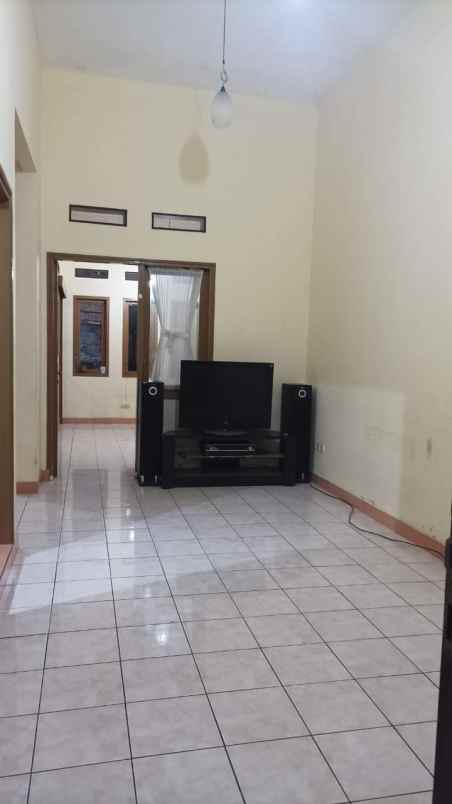 dijual rumah padalarang