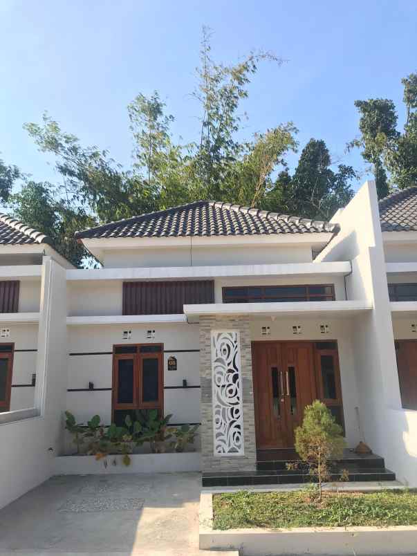 dijual rumah pakahan jogonalan klaten