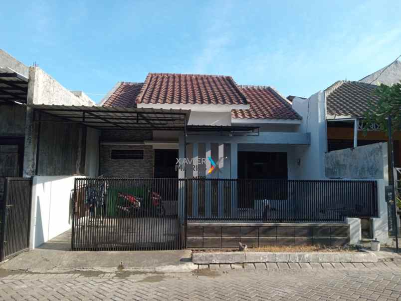 dijual rumah pakal residence