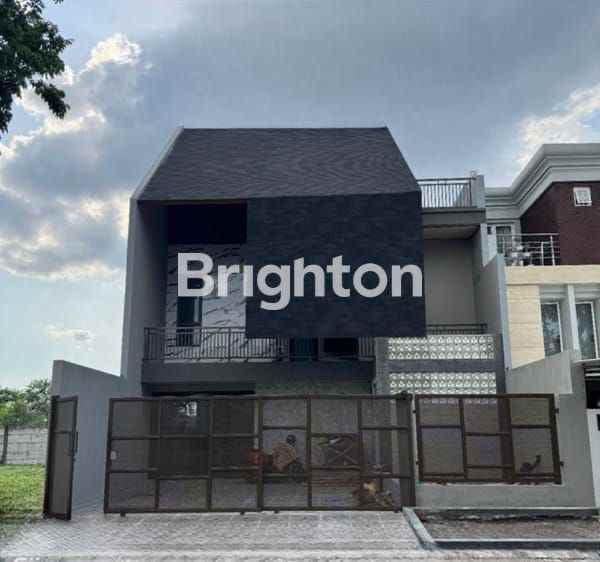 dijual rumah pakuwon city