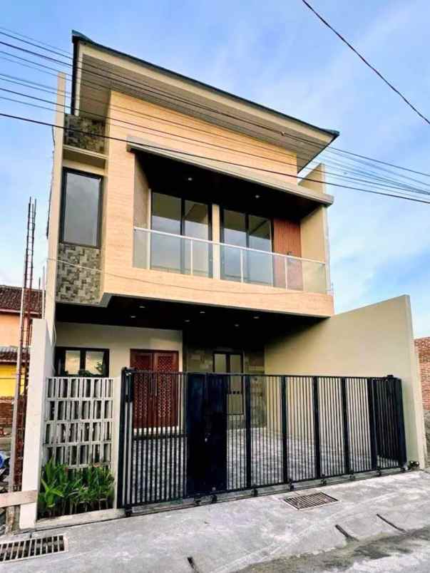 dijual rumah palagan filosofi kopi