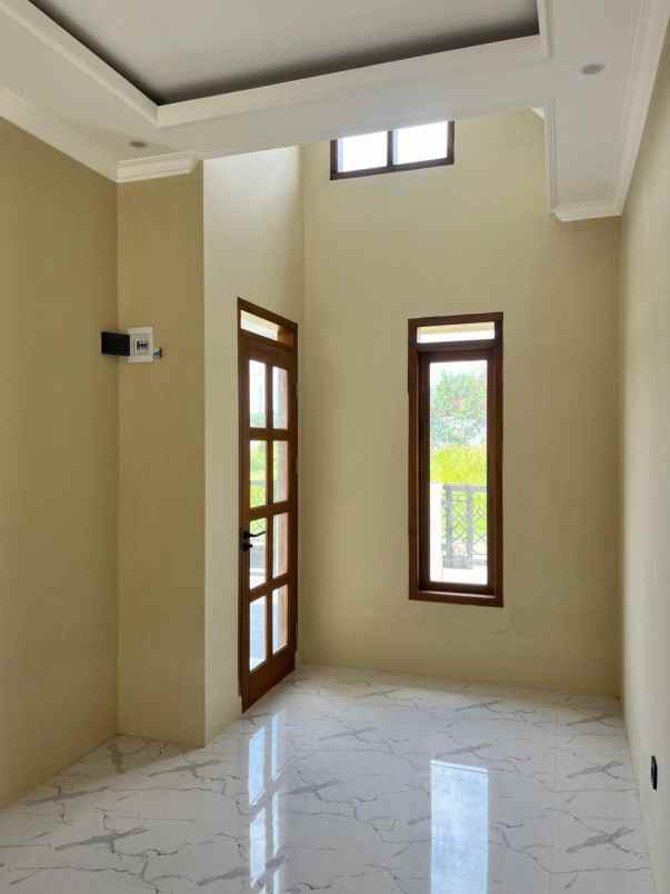 dijual rumah palasari