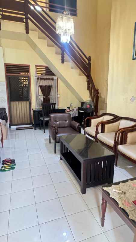 dijual rumah pandugo timur