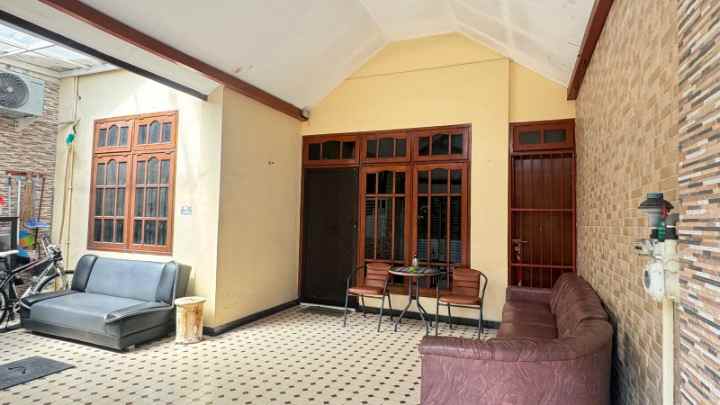 dijual rumah pandugo timur