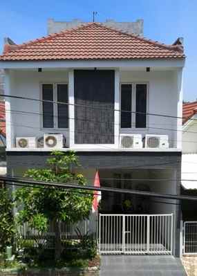 dijual rumah pantai mentari