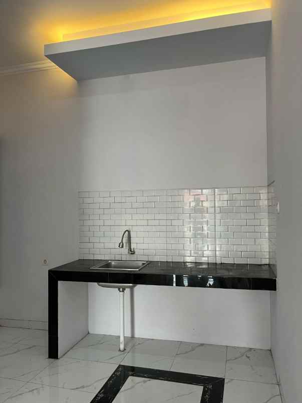 dijual rumah pasar minggu