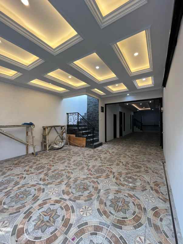 dijual rumah pasar minggu