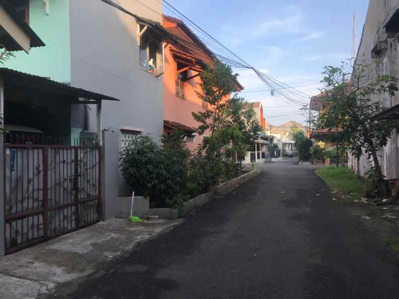 dijual rumah pasar minggu jakarta