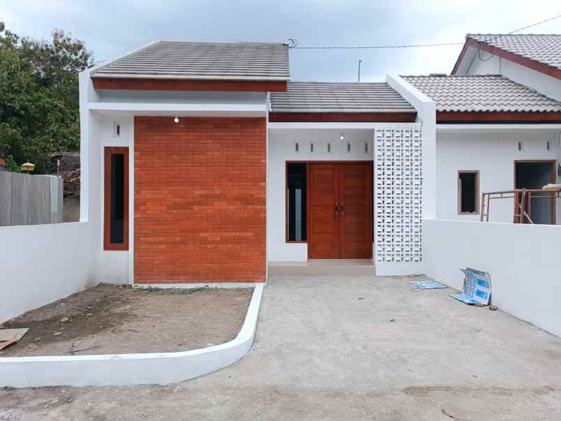 dijual rumah pereng kulon pereng kec